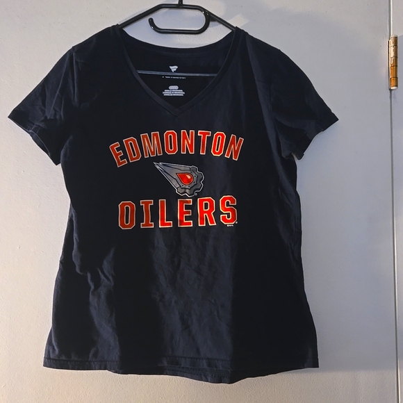 🏒 NHL Fanatics Edmonton Oilers Women's V-Neck T-Shirt – Size US M 🧡 - Picture 1 of 7